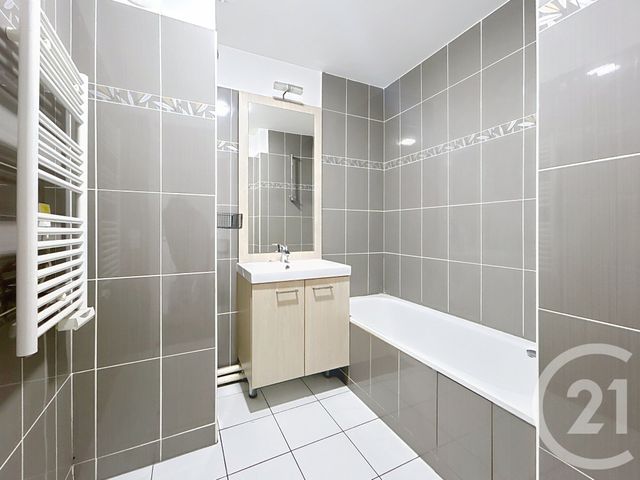 Appartement F4 à vendre - 4 pièces - 79,83 m2 - Vitry Sur Seine - 94 - ILE-DE-FRANCE