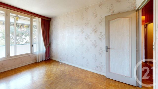 Appartement F4 &agrave; vendre - 4 pi&egrave;ces - 74,63 m2 - Vitry Sur Seine - 94 - ILE-DE-FRANCE