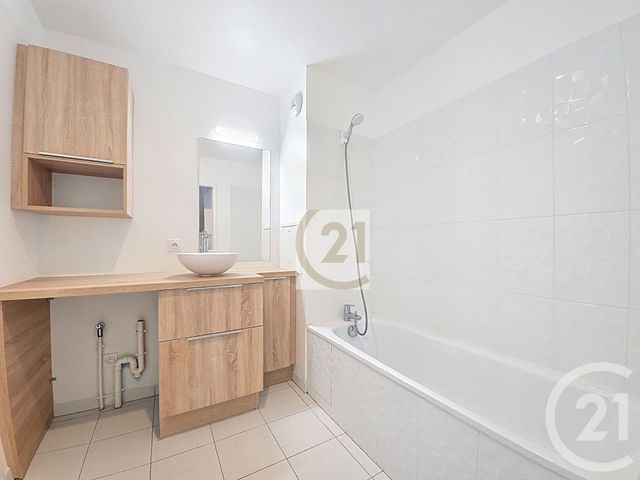 Appartement F3 &agrave; vendre - 3 pi&egrave;ces - 64,51 m2 - Vitry Sur Seine - 94 - ILE-DE-FRANCE