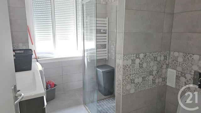 Appartement F2 &agrave; louer - 2 pi&egrave;ces - 50 m2 - Lagnieu - 01 - RHONE-ALPES