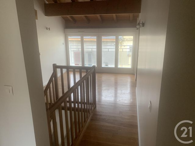 Appartement F4 &agrave; louer - 4 pi&egrave;ces - 110 m2 - Lagnieu - 01 - RHONE-ALPES