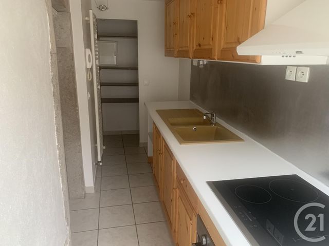 Appartement F4 &agrave; louer - 4 pi&egrave;ces - 110 m2 - Lagnieu - 01 - RHONE-ALPES