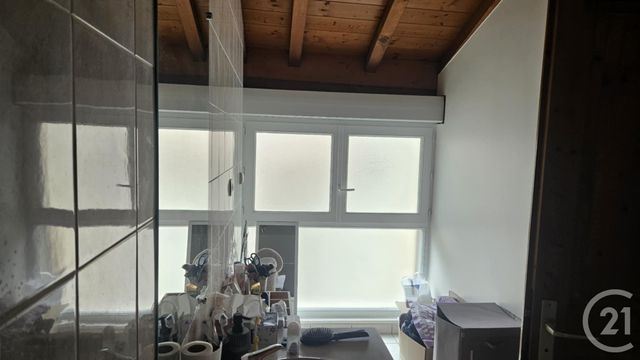 Appartement F4 &agrave; louer - 4 pi&egrave;ces - 110 m2 - Lagnieu - 01 - RHONE-ALPES