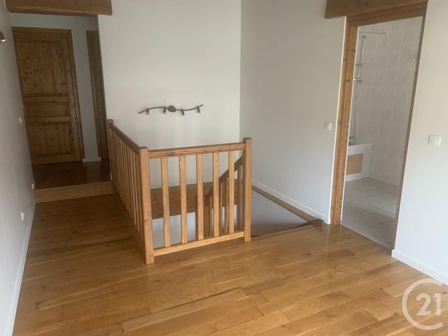 Appartement F4 &agrave; louer - 4 pi&egrave;ces - 110 m2 - Lagnieu - 01 - RHONE-ALPES