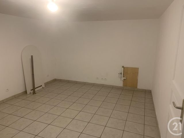 Appartement F4 &agrave; louer - 4 pi&egrave;ces - 110 m2 - Lagnieu - 01 - RHONE-ALPES
