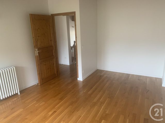 Appartement F4 &agrave; louer - 4 pi&egrave;ces - 110 m2 - Lagnieu - 01 - RHONE-ALPES