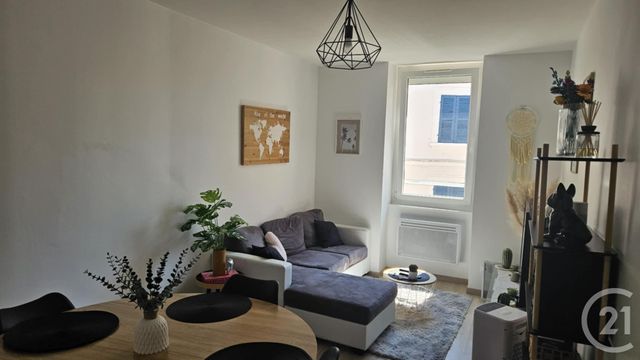 Appartement T2 &agrave; louer - 3 pi&egrave;ces - 39,21 m2 - Lagnieu - 01 - RHONE-ALPES