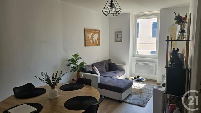 Appartement T2 &agrave; louer - 3 pi&egrave;ces - 39,21 m2 - Lagnieu - 01 - RHONE-ALPES