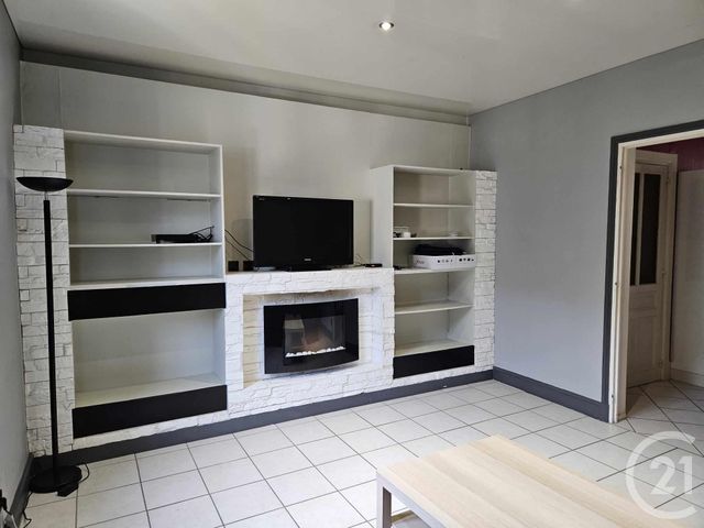 Appartement F3 &agrave; louer - 4 pi&egrave;ces - 71 m2 - St Rambert En Bugey - 01 - RHONE-ALPES