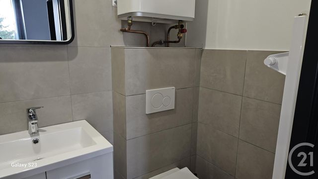 Appartement F1 &agrave; louer - 2 pi&egrave;ces - 23,45 m2 - Lagnieu - 01 - RHONE-ALPES