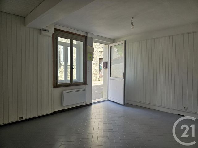 Appartement &agrave; louer - 2 pi&egrave;ces - 40 m2 - Sault Brenaz - 01 - RHONE-ALPES