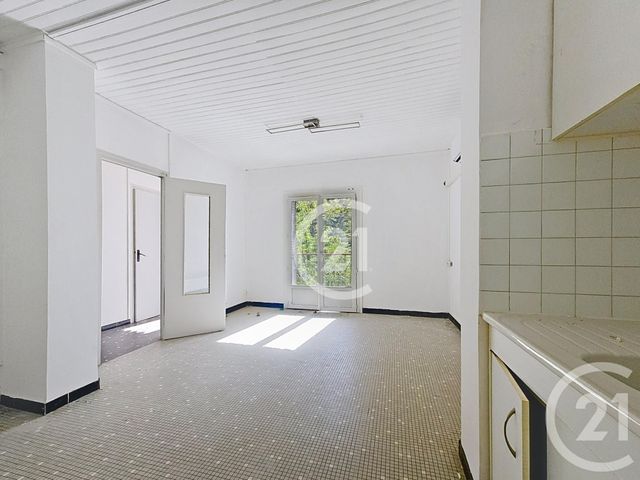 Appartement &agrave; louer - 3 pi&egrave;ces - 48 m2 - St Sorlin En Bugey - 01 - RHONE-ALPES