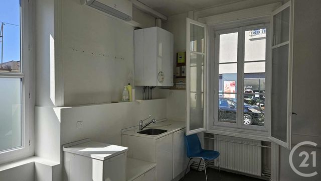 Appartement à vendre - 4 pièces - 85 m2 - Amberieu En Bugey - 01 - RHONE-ALPES