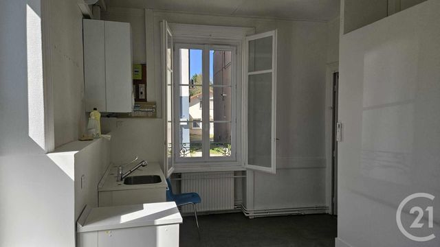 Appartement à vendre - 4 pièces - 85 m2 - Amberieu En Bugey - 01 - RHONE-ALPES