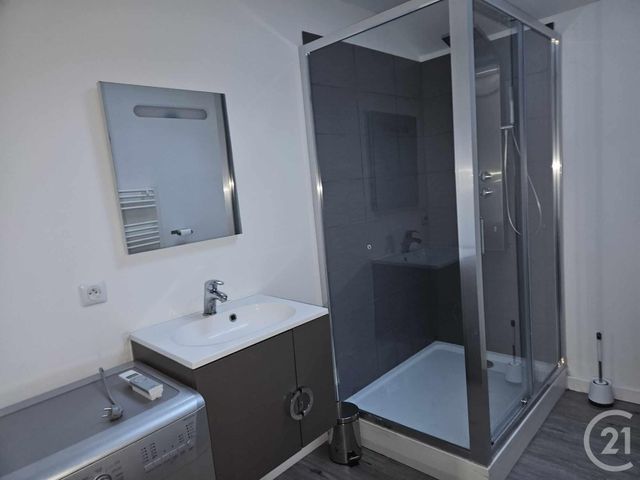 Appartement F3 &agrave; louer - 3 pi&egrave;ces - 71,92 m2 - Lagnieu - 01 - RHONE-ALPES