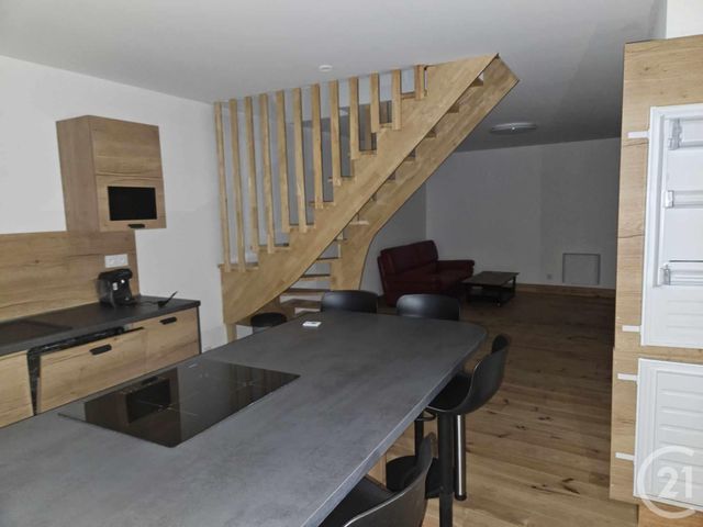 Appartement F3 &agrave; louer - 3 pi&egrave;ces - 71,92 m2 - Lagnieu - 01 - RHONE-ALPES