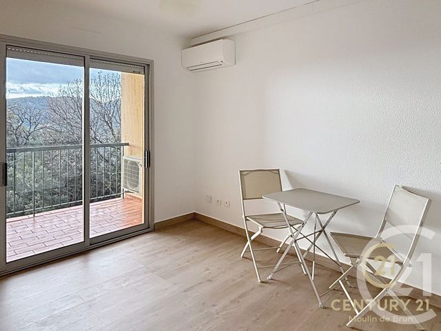 Appartement F2 &agrave; louer - 2 pi&egrave;ces - 26,50 m2 - Grasse - 06 - PROVENCE-ALPES-COTE-D-AZUR