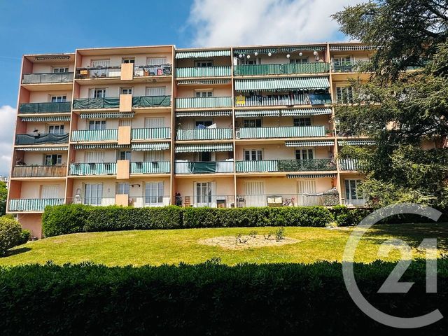 Appartement F4 &agrave; vendre - 4 pi&egrave;ces - 67,85 m2 - Grasse - 06 - PROVENCE-ALPES-COTE-D-AZUR