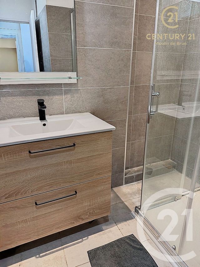 Appartement F4 &agrave; vendre - 4 pi&egrave;ces - 67,85 m2 - Grasse - 06 - PROVENCE-ALPES-COTE-D-AZUR