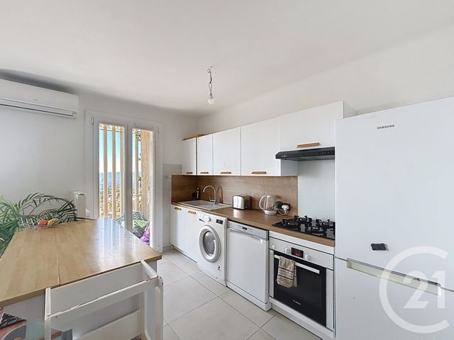 Appartement F3 &agrave; vendre - 3 pi&egrave;ces - 65,78 m2 - Grasse - 06 - PROVENCE-ALPES-COTE-D-AZUR