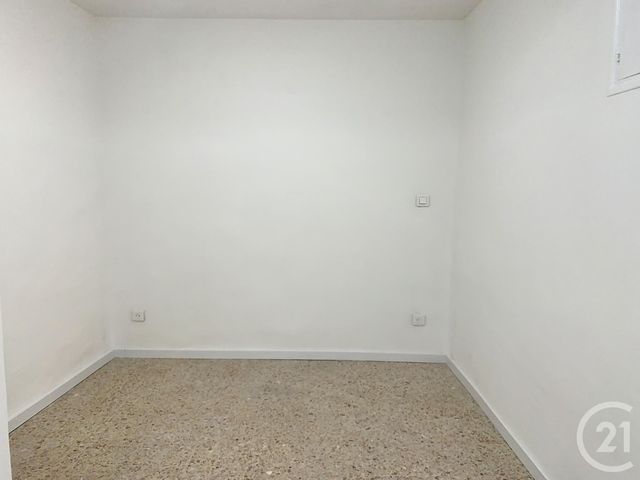 Appartement F2 &agrave; louer - 2 pi&egrave;ces - 41,76 m2 - Grasse - 06 - PROVENCE-ALPES-COTE-D-AZUR