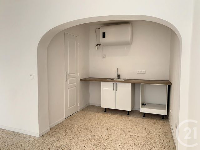 Appartement F2 &agrave; louer - 2 pi&egrave;ces - 41,76 m2 - Grasse - 06 - PROVENCE-ALPES-COTE-D-AZUR