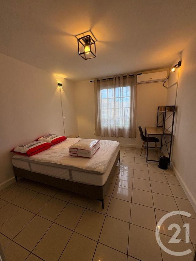 Appartement F2 &agrave; louer - 2 pi&egrave;ces - 40,10 m2 - Ste Marie - 974 - REUNION