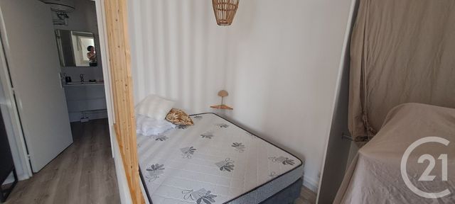 Appartement Studio &agrave; louer - 1 pi&egrave;ce - 29,77 m2 - St Denis - 974 - REUNION