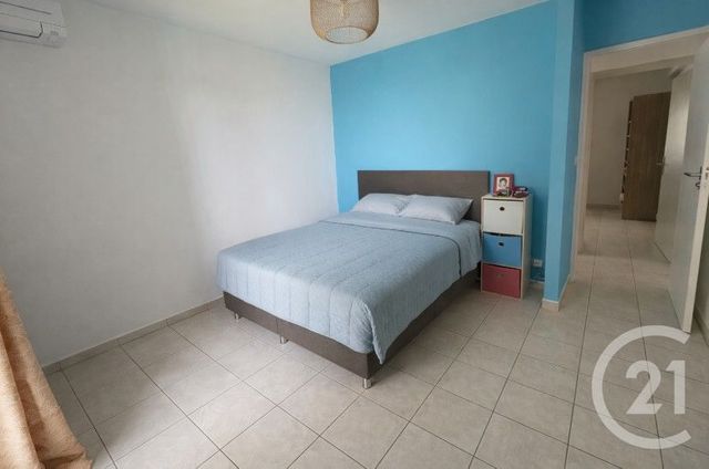 Maison &agrave; louer - 5 pi&egrave;ces - 164,60 m2 - St Denis - 974 - REUNION