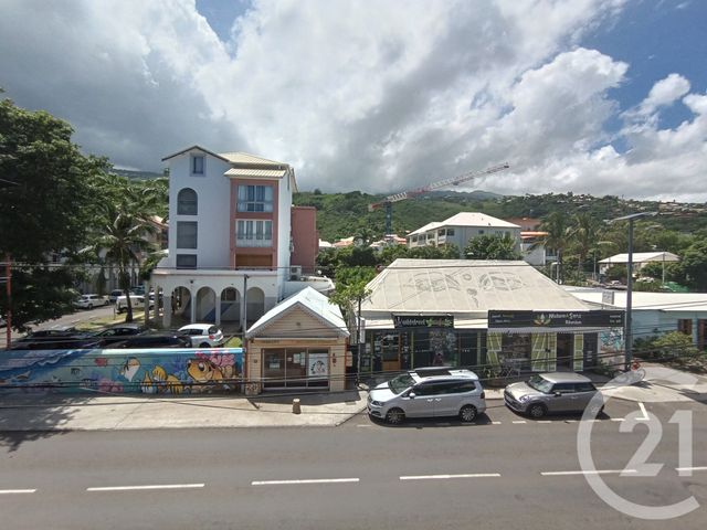 Appartement F3 &agrave; louer - 3 pi&egrave;ces - 97,68 m2 - St Leu - 974 - REUNION