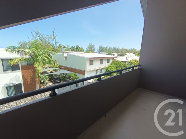 Appartement F3 &agrave; louer - 3 pi&egrave;ces - 97,68 m2 - St Leu - 974 - REUNION