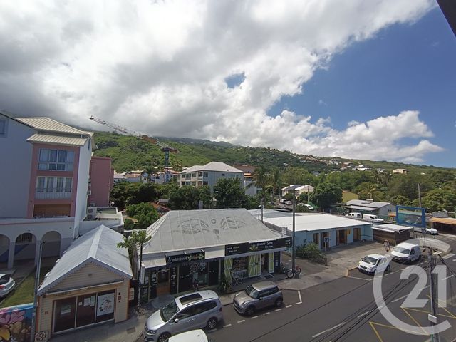 Appartement F3 &agrave; louer - 3 pi&egrave;ces - 85,94 m2 - St Leu - 974 - REUNION