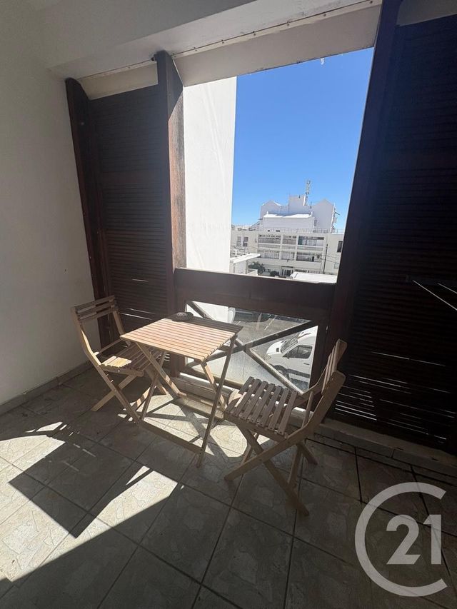 Appartement F1 &agrave; louer - 1 pi&egrave;ce - 34 m2 - St Denis - 974 - REUNION