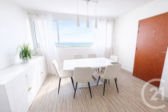 Appartement T3 &agrave; louer - 3 pi&egrave;ces - 69 m2 - St Denis - 974 - REUNION