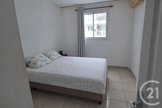 Appartement F3 &agrave; louer - 3 pi&egrave;ces - 54,10 m2 - St Denis - 974 - REUNION