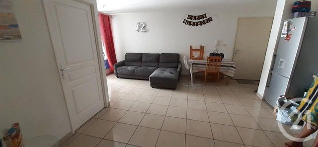 Appartement F3 &agrave; louer - 3 pi&egrave;ces - 54,10 m2 - St Denis - 974 - REUNION
