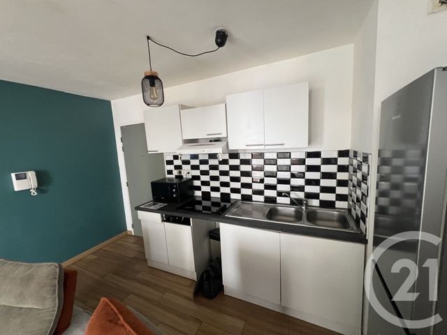 Appartement F2 &agrave; louer - 2 pi&egrave;ces - 40,63 m2 - St Denis - 974 - REUNION