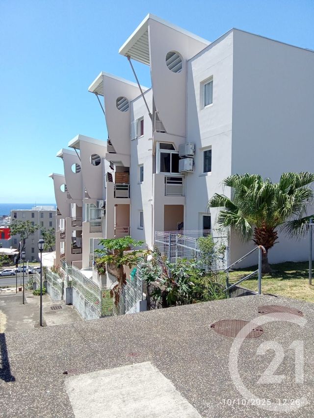 Appartement F3 bis &agrave; louer - 4 pi&egrave;ces - 60,53 m2 - St Denis - 974 - REUNION