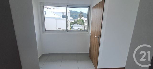 Appartement F3 &agrave; louer - 3 pi&egrave;ces - 86,64 m2 - St Denis - 974 - REUNION