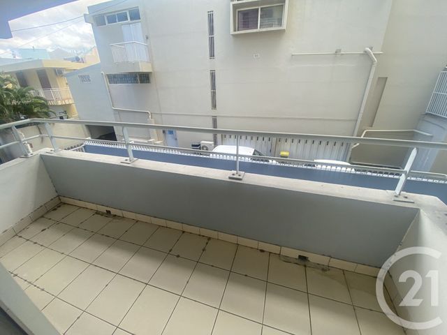 Appartement F3 &agrave; louer - 3 pi&egrave;ces - 68,16 m2 - St Denis - 974 - REUNION