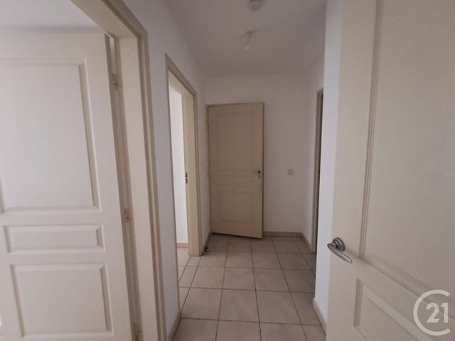 Appartement F3 &agrave; louer - 3 pi&egrave;ces - 63,90 m2 - St Denis - 974 - REUNION