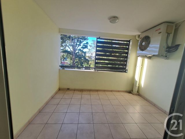 Appartement F3 &agrave; louer - 3 pi&egrave;ces - 63,90 m2 - St Denis - 974 - REUNION