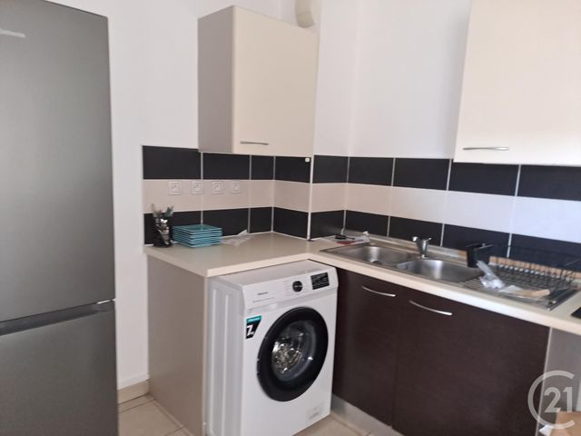 Appartement F3 &agrave; louer - 3 pi&egrave;ces - 63,90 m2 - St Denis - 974 - REUNION