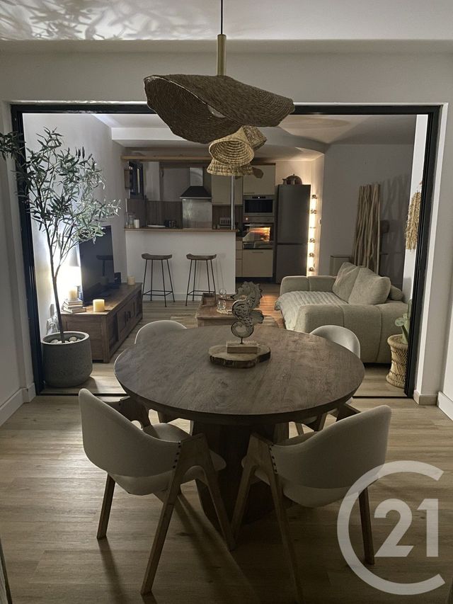 Appartement F3 &agrave; louer - 3 pi&egrave;ces - 58,11 m2 - St Denis - 974 - REUNION