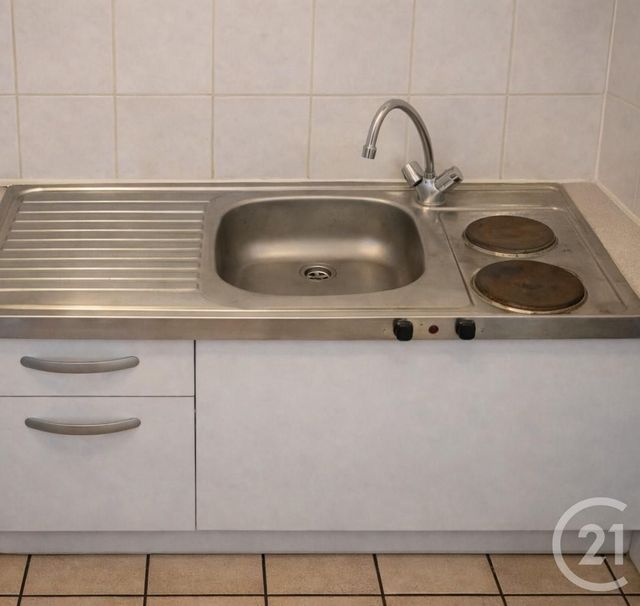 Appartement Studio &agrave; louer - 1 pi&egrave;ce - 21,08 m2 - St Denis - 974 - REUNION