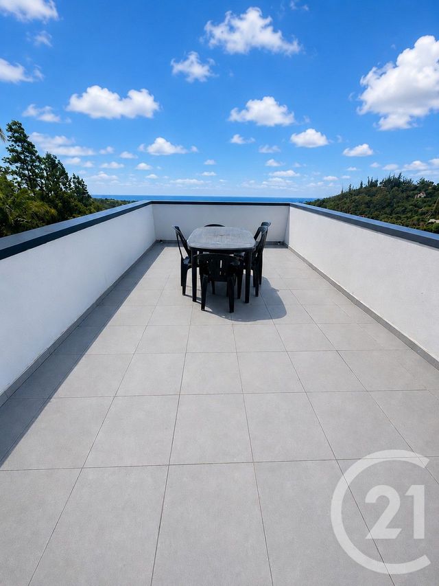 Maison &agrave; louer - 4 pi&egrave;ces - 117 m2 - St Denis - 974 - REUNION