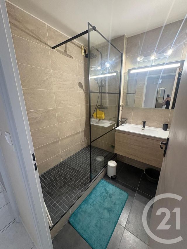Appartement T4 &agrave; louer - 4 pi&egrave;ces - 76,65 m2 - St Denis - 974 - REUNION