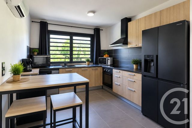 Appartement T3 &agrave; louer - 3 pi&egrave;ces - 62,32 m2 - St Paul - 974 - REUNION