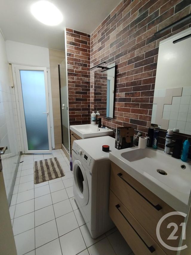 Appartement F3 à vendre - 3 pièces - 57,43 m2 - Quimper - 29 - BRETAGNE