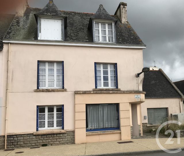 maison - CAST - 29